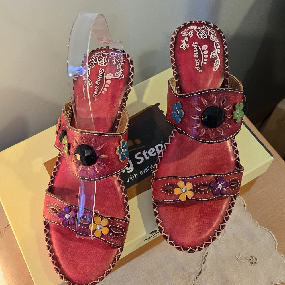 Red Leather Mexican-Style Sandals – Like New – 2.75" Heel – Size 9.5-10